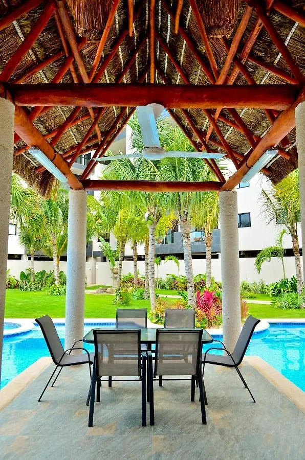 Condominios Tres Soles Cancun 0*,